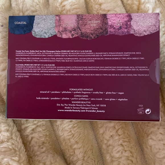 Makeup bundle - Picture 12 of 16